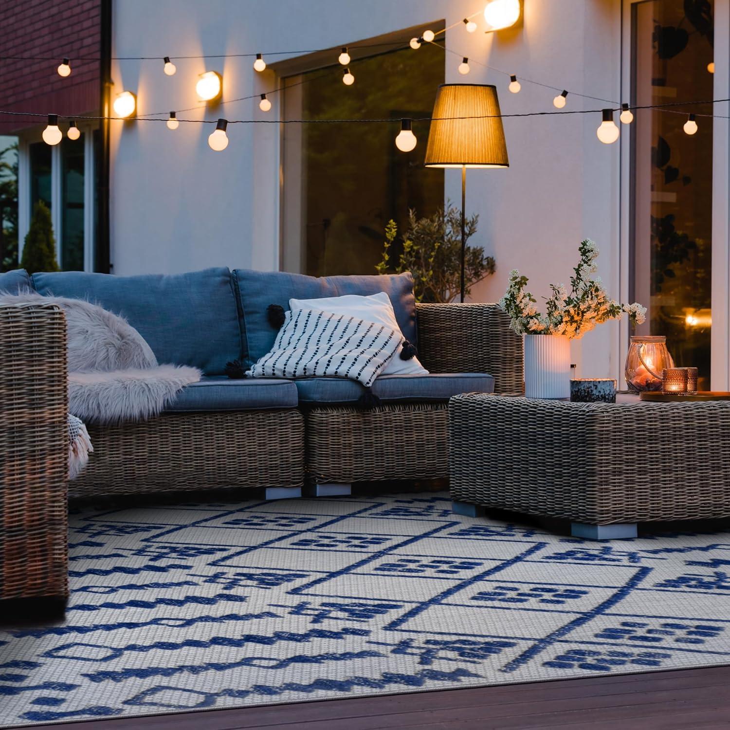 image:imageLeick Home 594952 Cusp Gray with Blue Moroccan Pattern Indoor Outdoor Area Rug Rectangle 4x6