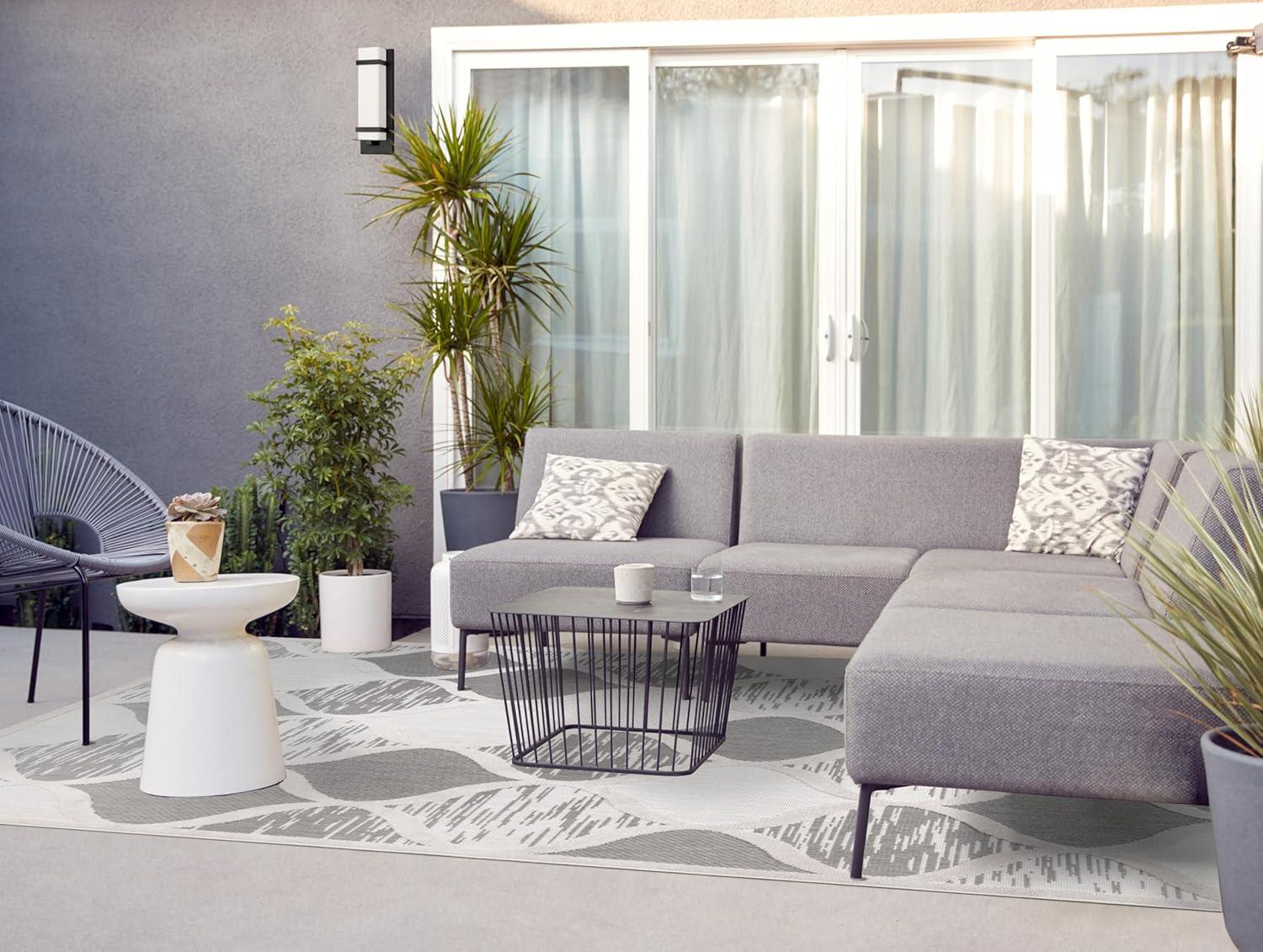 image:imageDesign House Leick Home 596601 Laurus Quatrefoil Indoor Outdoor Area Rug Rectangle 710x10Grey