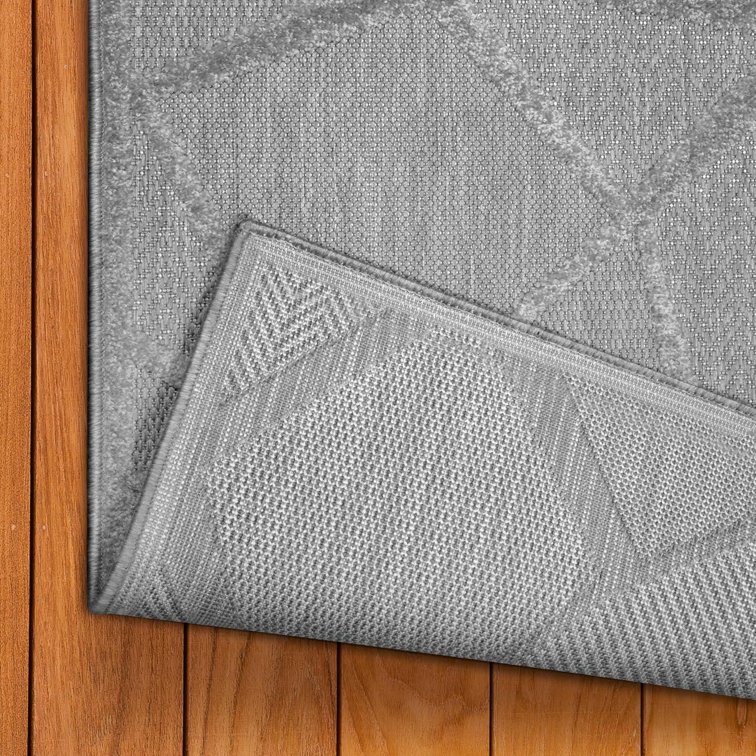 image:imageLeick Home 595595 Vennor Geometric Indoor Outdoor Area Rug Rectangle 3x5