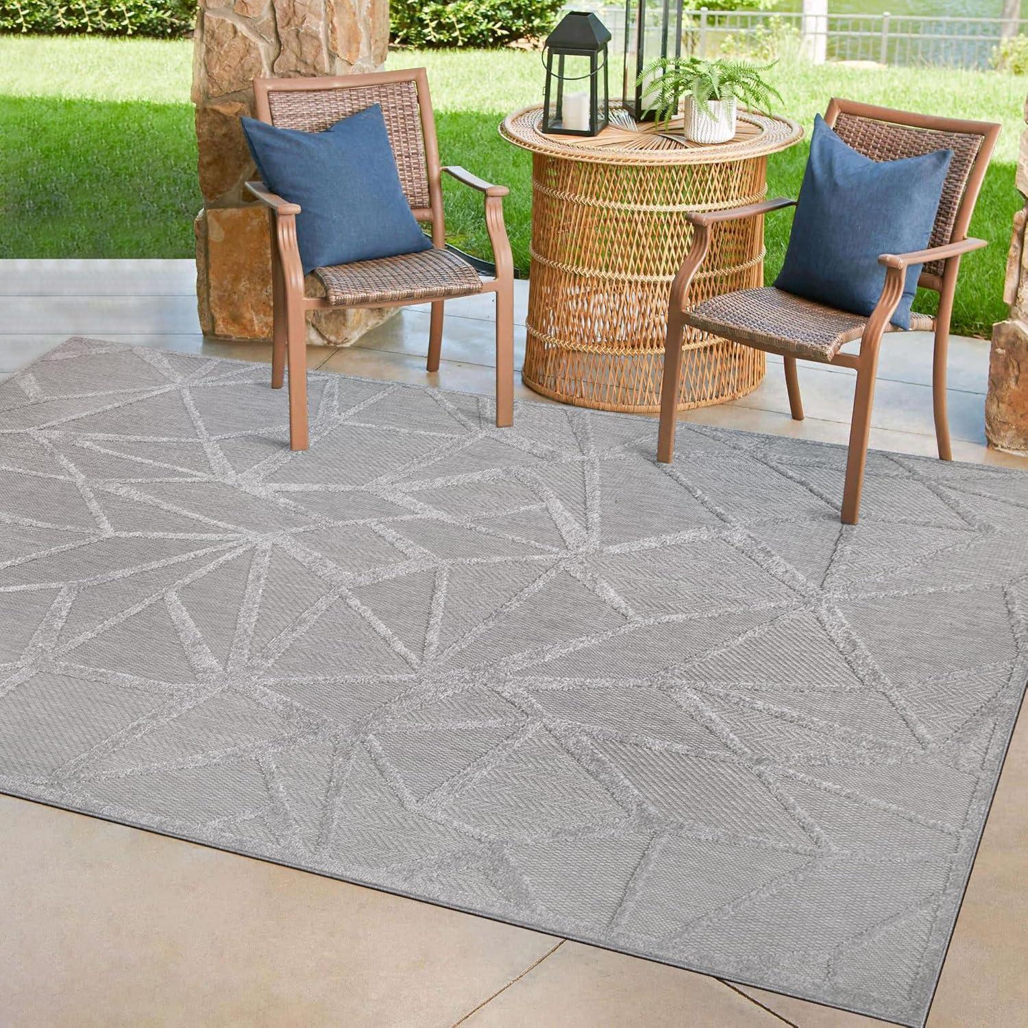 image:imageLeick Home 595595 Vennor Geometric Indoor Outdoor Area Rug Rectangle 3x5